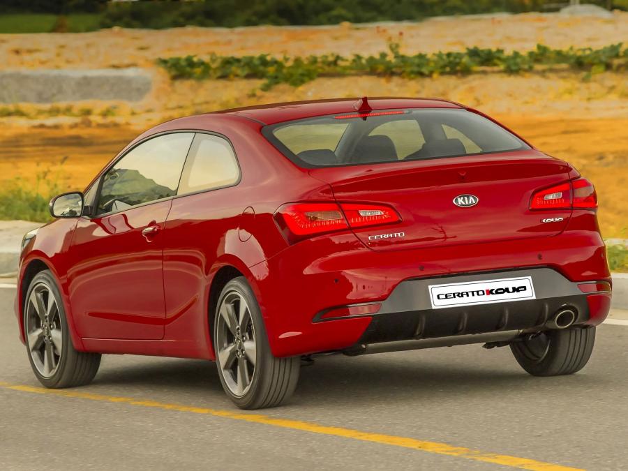  Kia Cerato Koup 2013 года  (фото 18 из 26)